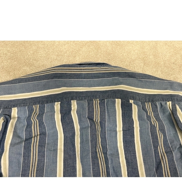 Dockers Men's Blue and White Striped Casual Shirt - Picture 9 of 10